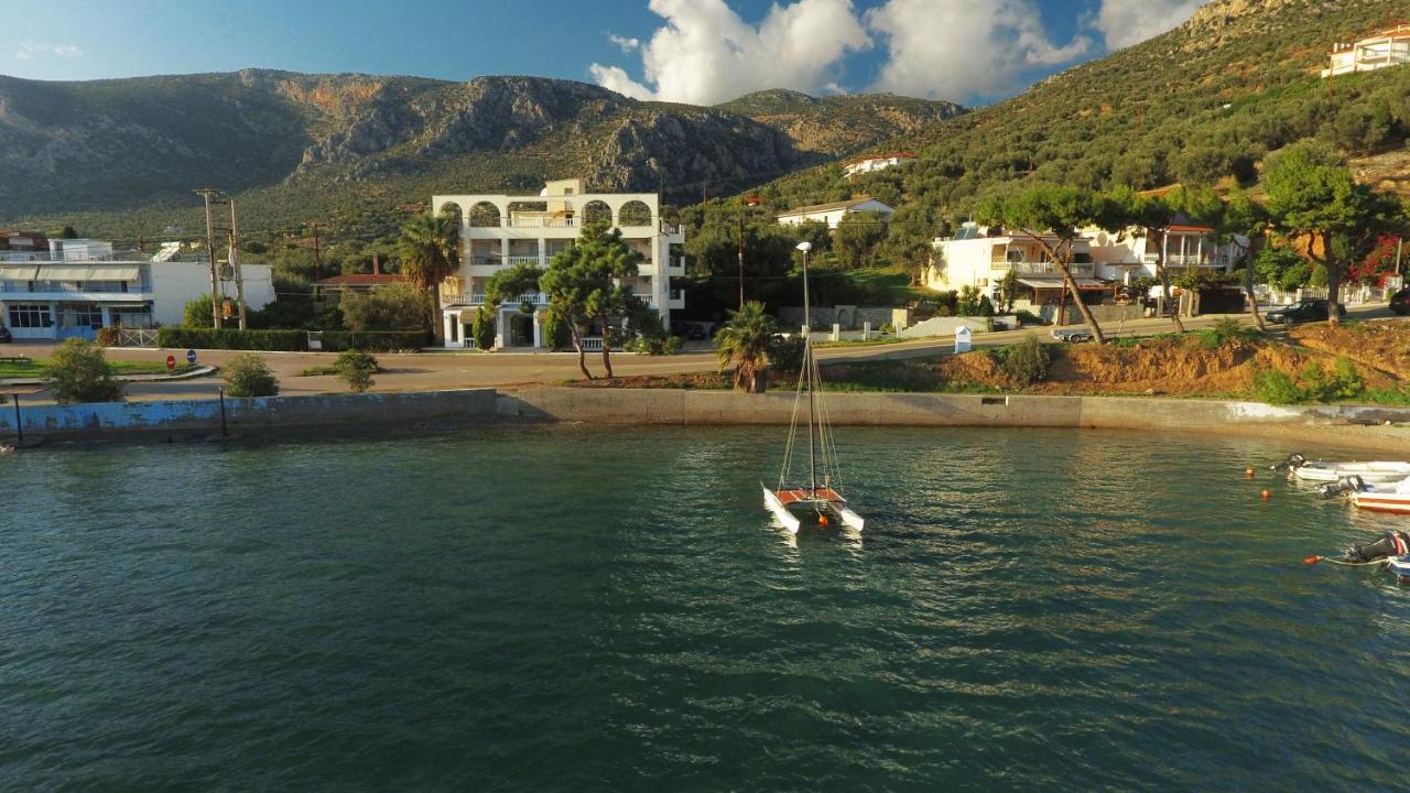 Antikyra Beach Hotel Экстерьер фото